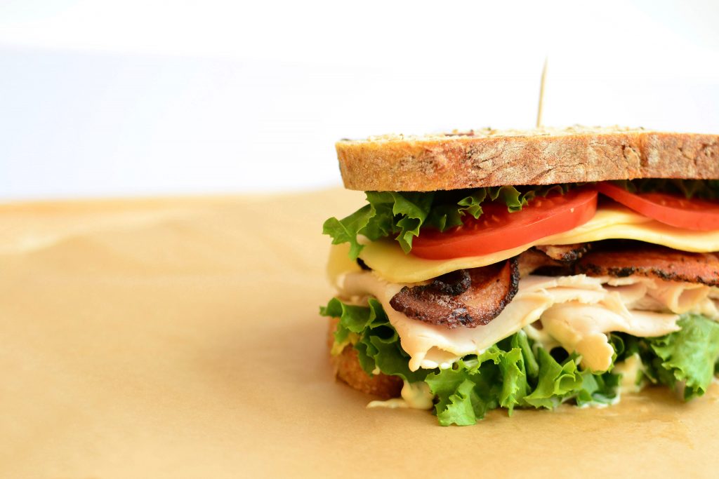 healthy-takeout-meals-lakewinds-food-co-op