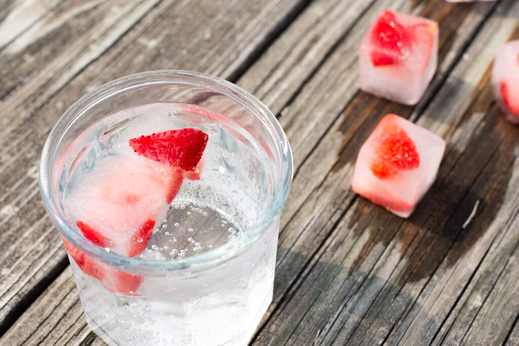 Image for Functional Frozen Favorites: Pops and Flavored Ice Cubes